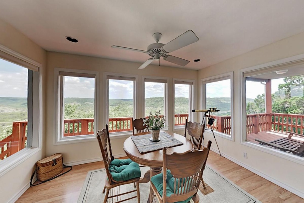 Lake Home w/ Private Hot Tub & Stunning Views home Image 7